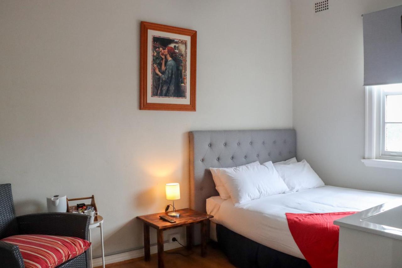 Tates Hotel Windsor Kültér fotó