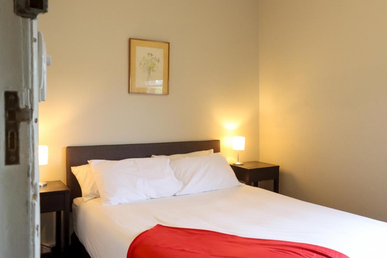 Tates Hotel Windsor Kültér fotó